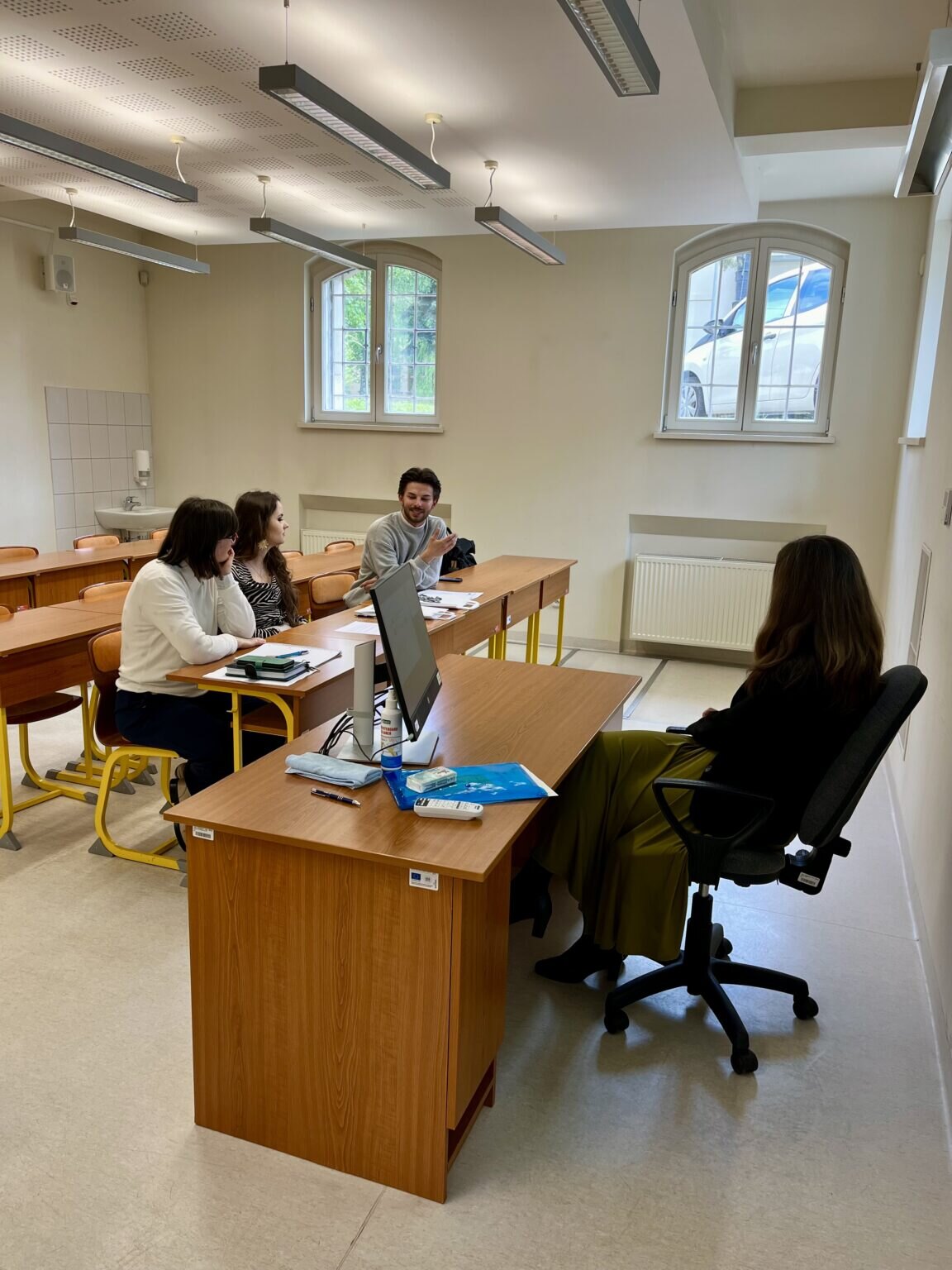 Účastníci medzigeneračnej vzdelávacej aktivity projektu MACU