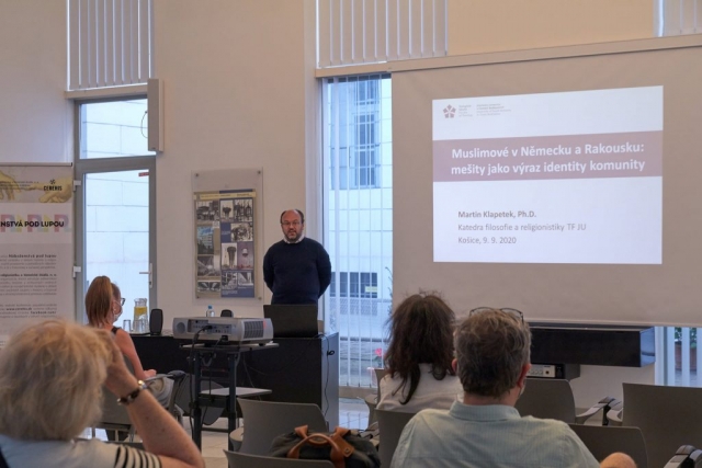A lecture on Muslims in Europe