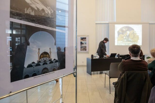 Attila Kovács: Images in the Islamic tradition — photograph 2